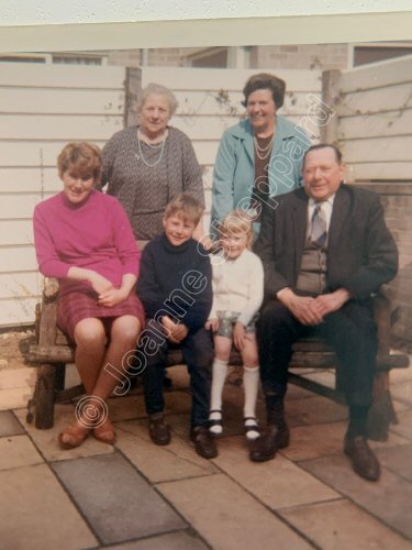 Florence Munson and family